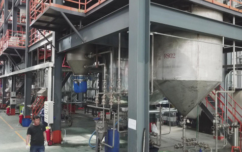 Naphthalène alkylé à chaîne de température pour la lubrification des machines industrielles