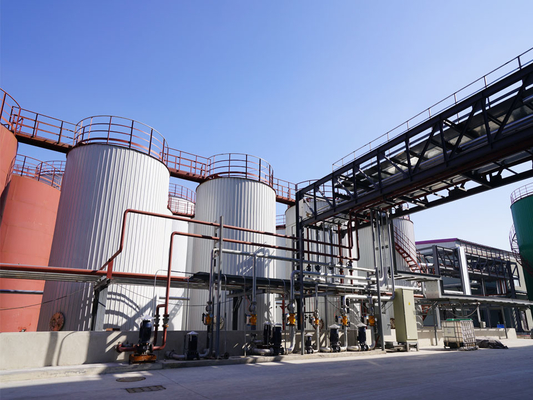 HQT-AN5 Huile de conduction thermique synthétique huile de base naphtalène alkylé pour transfert de chaleur