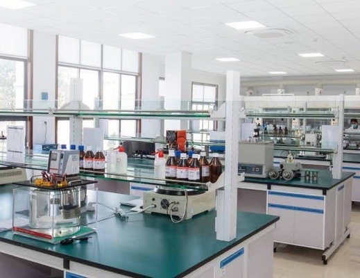 Applications de chaîne de température Choisissez HQT-AN30 huile de base synthétique résistante à l'oxydation